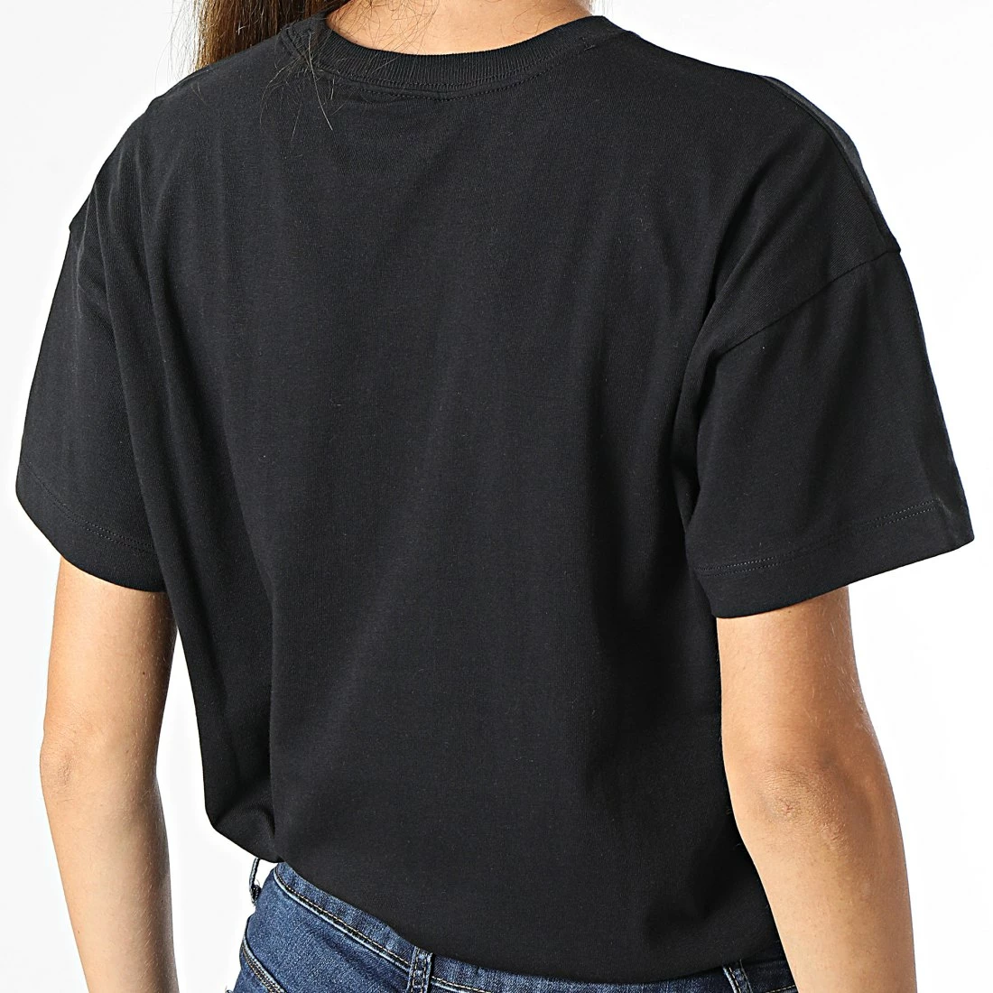 Tee Shirt Femme 114476 Noir de Champion 6 Tee Shirt Femme 114476 Noir de Champion – Image 4