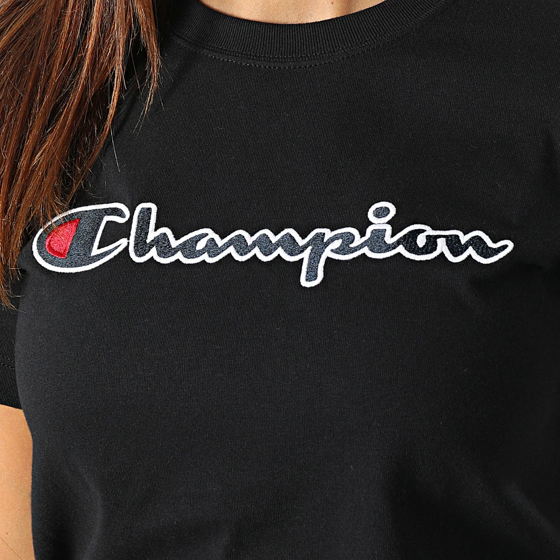Tee Shirt Femme 114472 Noir de Champion 4 Tee Shirt Femme 114472 Noir de Champion – Image 2