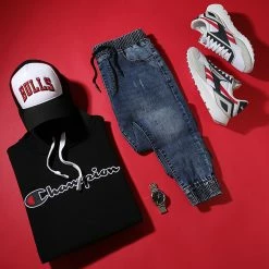 Sweat Capuche 216470 Noir de Champion 11 Sweat Capuche 216470 Noir de Champion -Champion Soldes champion 284246 216470 KK001 20210922T090952 03