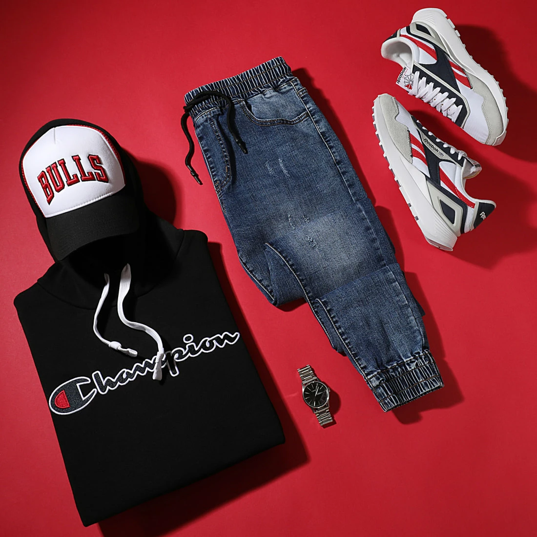 Sweat Capuche 216470 Noir de Champion 5 Sweat Capuche 216470 Noir de Champion – Image 3