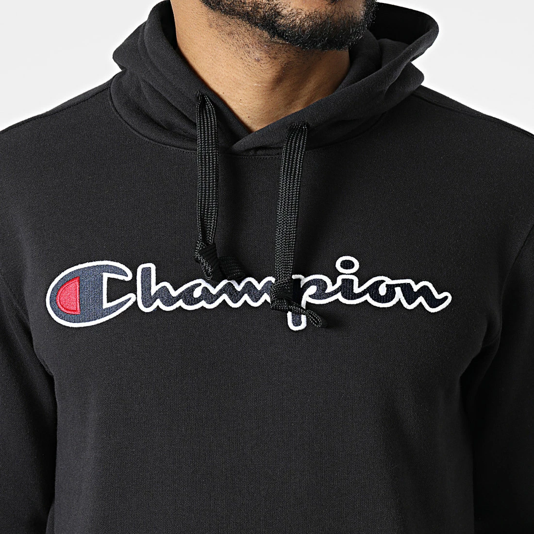 Sweat Capuche 217060 Noir de Champion 4 Sweat Capuche 217060 Noir de Champion – Image 2