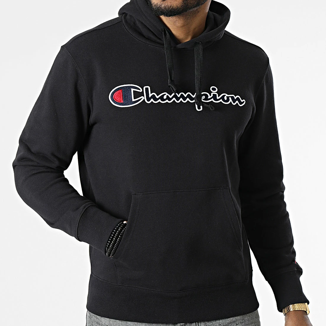 Sweat Capuche 217060 Noir de Champion 5 Sweat Capuche 217060 Noir de Champion – Image 3