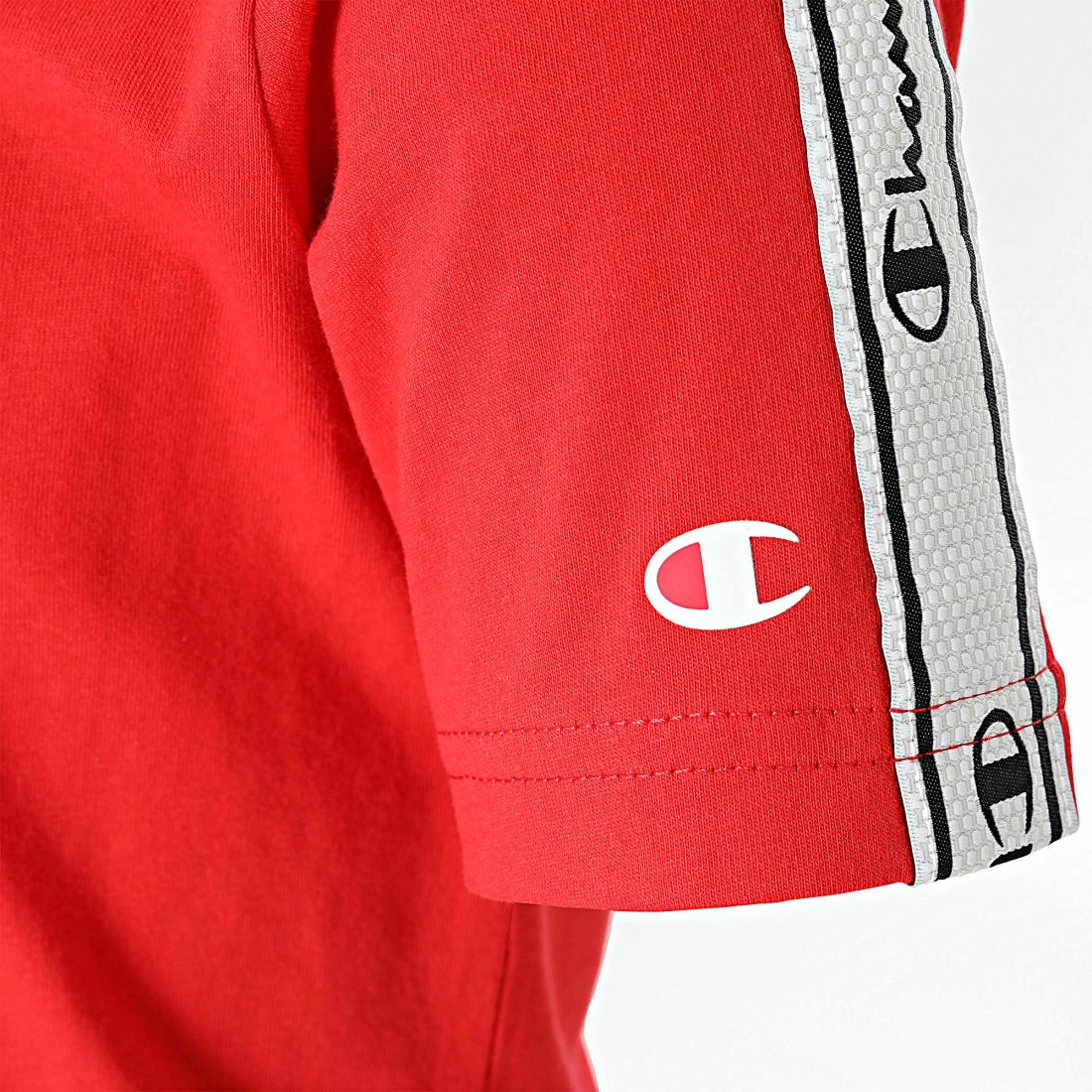 Tee Shirt Enfant A Bandes 305921 Rouge de Champion 4 Tee Shirt Enfant A Bandes 305921 Rouge de Champion – Image 2