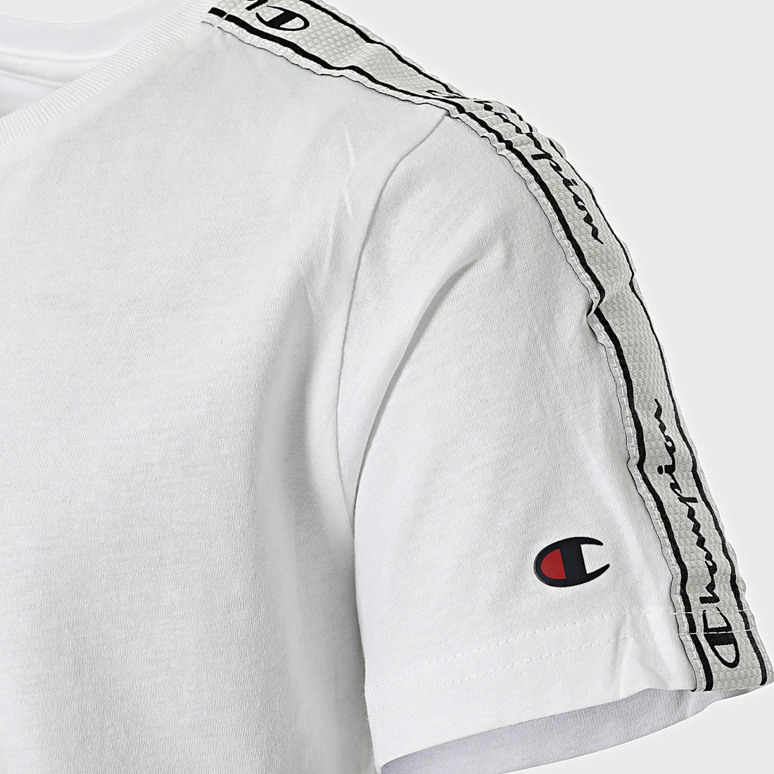 Tee Shirt Enfant A Bandes 305921 Blanc de Champion 5 Tee Shirt Enfant A Bandes 305921 Blanc de Champion – Image 3