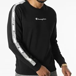 Sweat Crewneck A Bandes 217186 Noir de Champion -Champion Soldes champion 298920 217186 KK001 20220124T143639 03