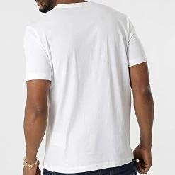 Tee Shirt 217219 Blanc de Champion 9 Tee Shirt 217219 Blanc de Champion -Champion Soldes champion 298938 217219 WW001 20220124T155546 04