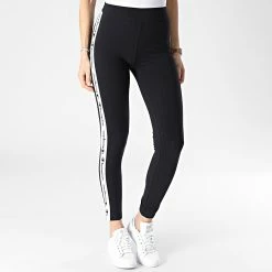 Legging Skinny A Bandes Femme 115054 Noir de Champion -Champion Soldes champion 299052 115054 KK001 20220214T162258 03