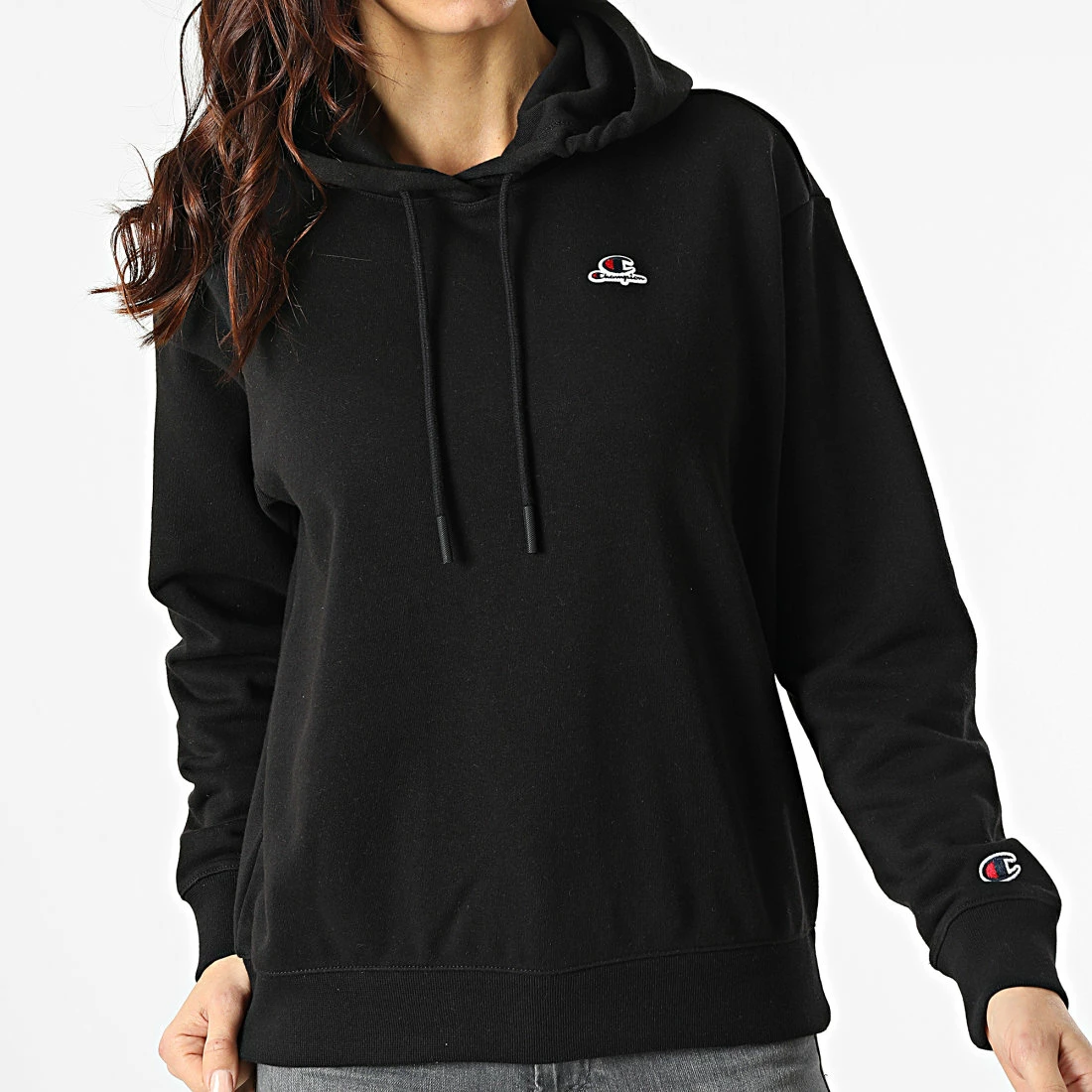 Sweat Capuche Femme 114920 Noir de Champion 5 Sweat Capuche Femme 114920 Noir de Champion – Image 3