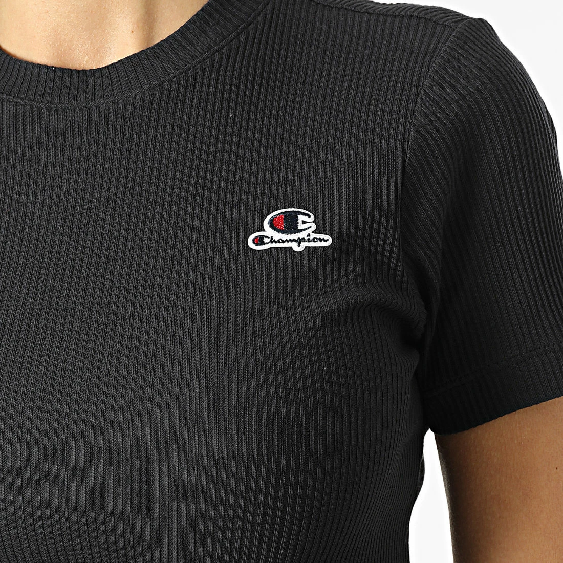 Tee Shirt Femme 114933 Noir de Champion 4 Tee Shirt Femme 114933 Noir de Champion – Image 2