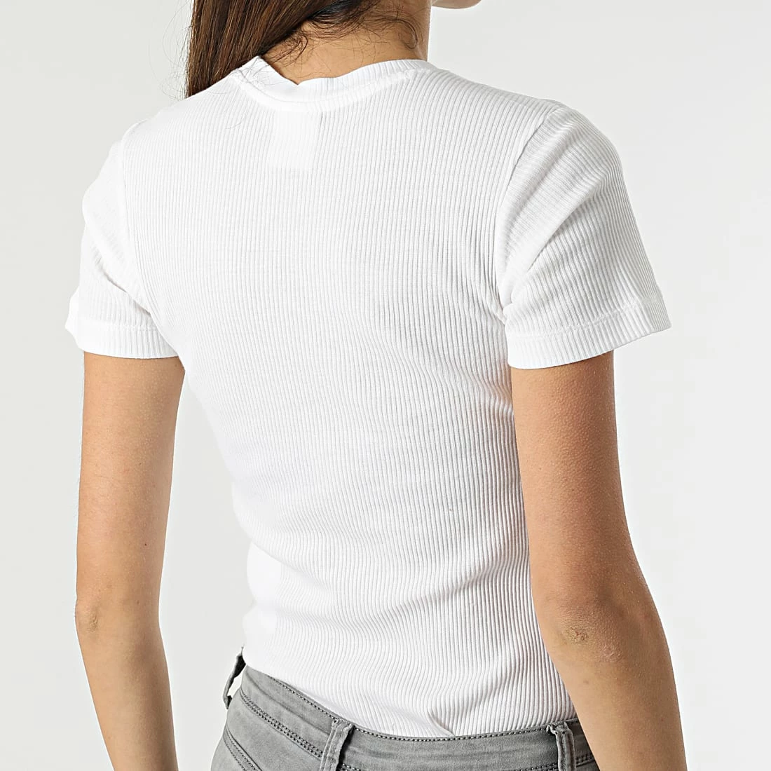 Tee Shirt Femme 114933 Blanc de Champion 6 Tee Shirt Femme 114933 Blanc de Champion – Image 4