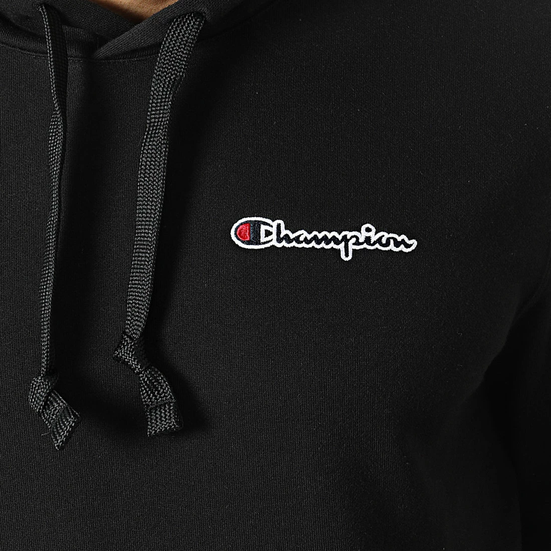 Sweat Capuche 217064 Noir de Champion 4 Sweat Capuche 217064 Noir de Champion – Image 2