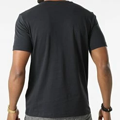 Tee Shirt 217172 Noir de Champion 9 Tee Shirt 217172 Noir de Champion -Champion Soldes champion 300992 217172 BS554 20220301T143734 04