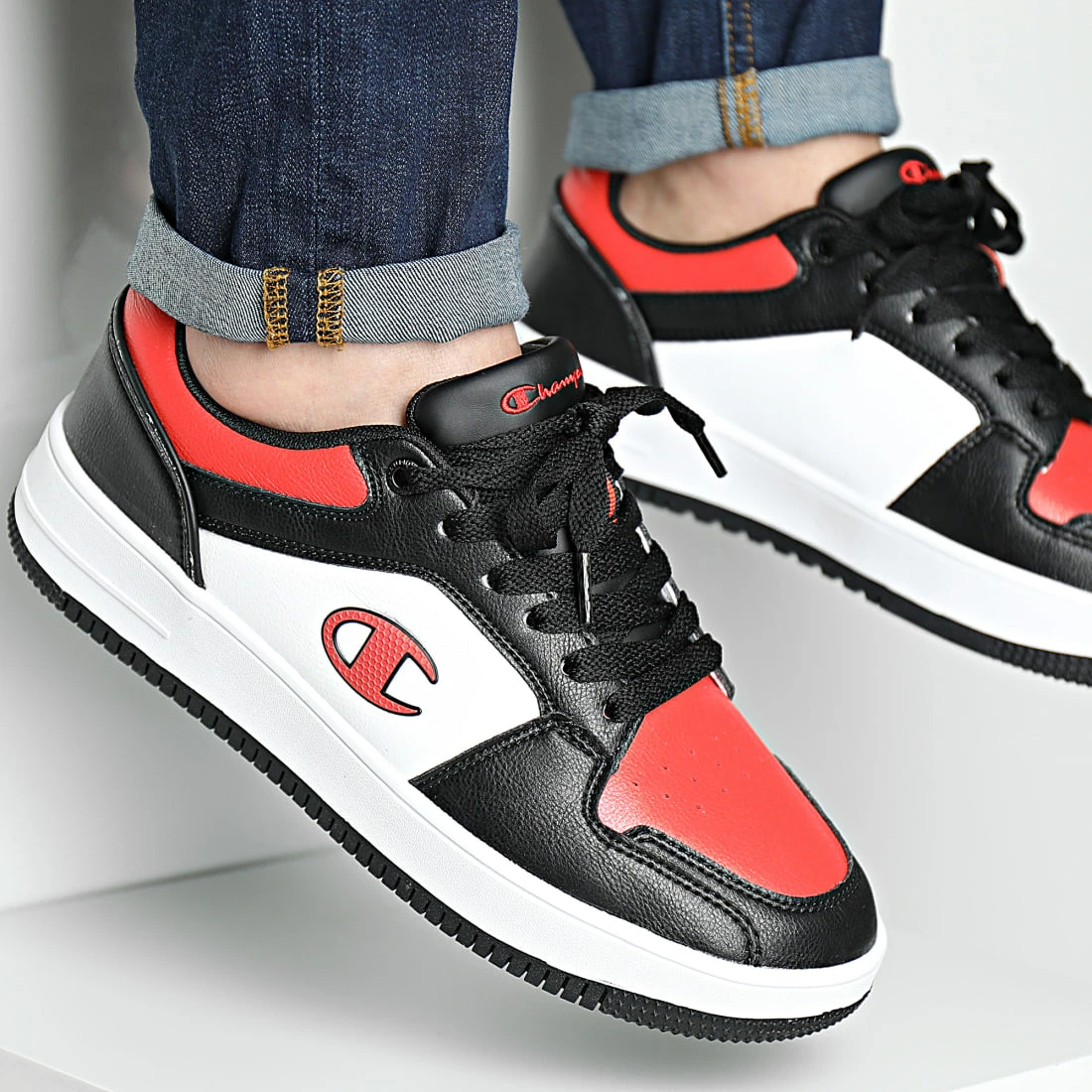 Baskets Rebound 2 Low S21727 Black White Red de Champion 3 Baskets Rebound 2 Low S21727 Black White Red de Champion
