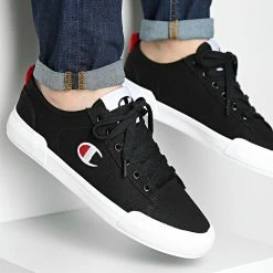 Baskets Revoli S21856 Black de Champion