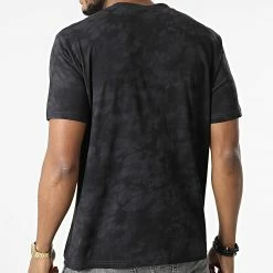 Tee Shirt 217257 Noir de Champion -Champion Soldes champion 306182 217257 EL502 20220225T140814 04