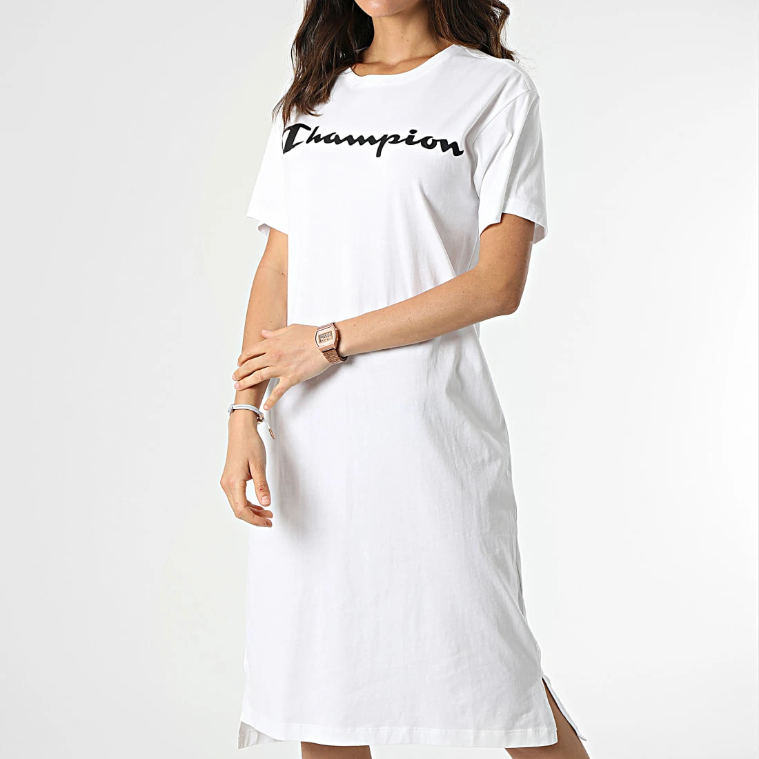 Robe Tee Shirt Femme Oversize 114890 Blanc de Champion 2 Robe Tee Shirt Femme Oversize 114890 Blanc de Champion