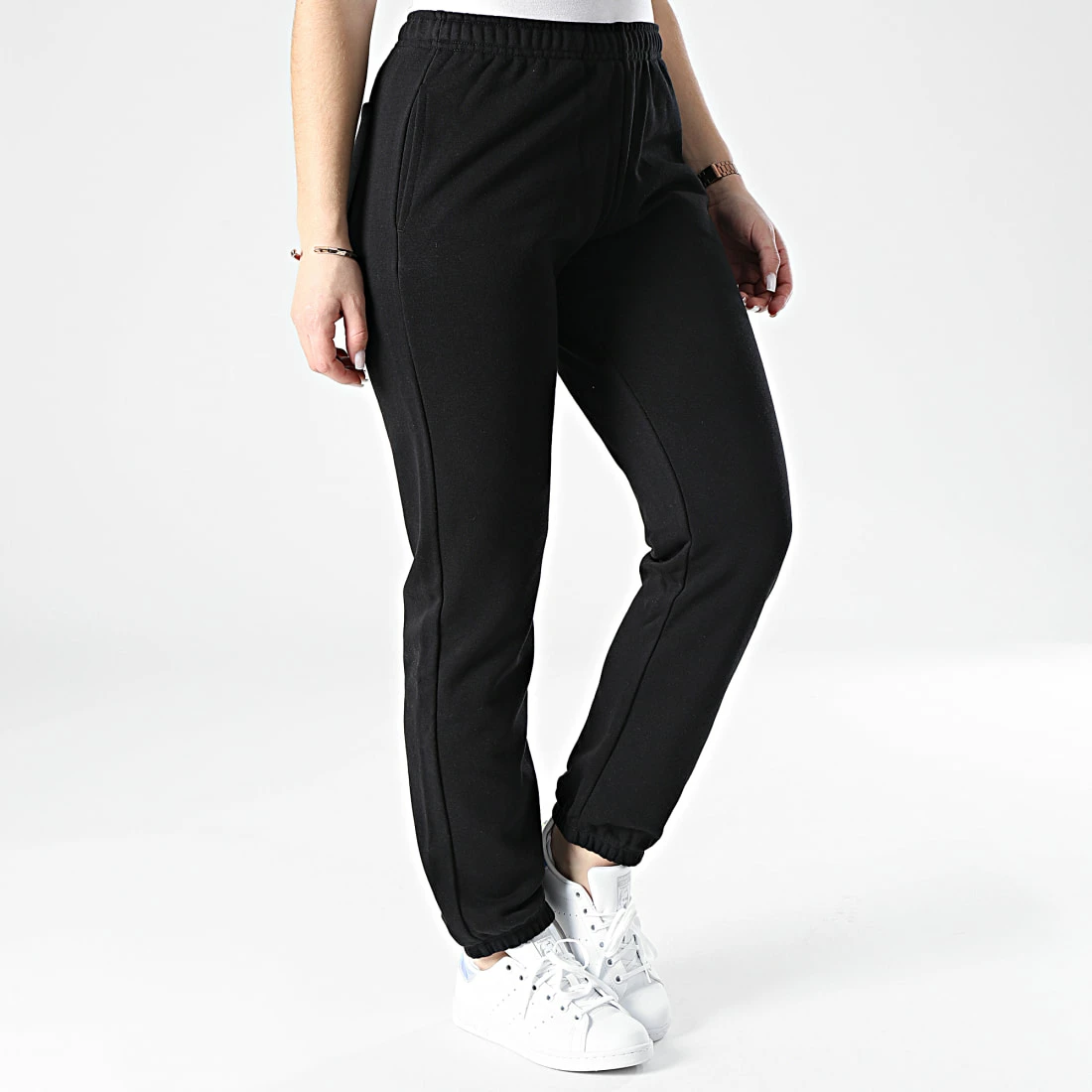 Pantalon Jogging Femme 114925 Noir de Champion 5 Pantalon Jogging Femme 114925 Noir de Champion – Image 3