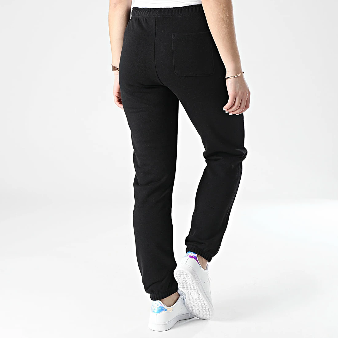 Pantalon Jogging Femme 114925 Noir de Champion 6 Pantalon Jogging Femme 114925 Noir de Champion – Image 4