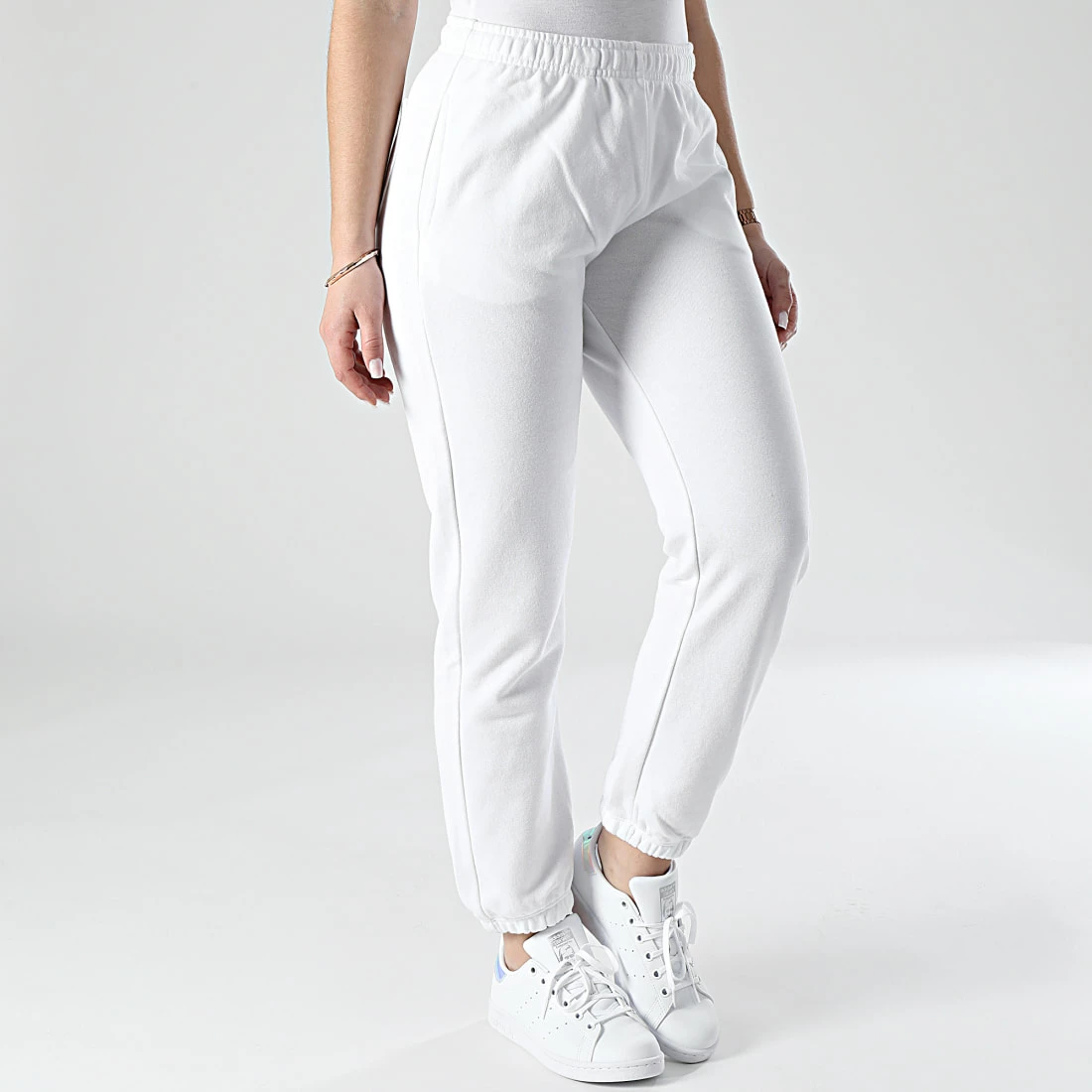 Pantalon Jogging Femme 114925 Blanc de Champion 5 Pantalon Jogging Femme 114925 Blanc de Champion – Image 3