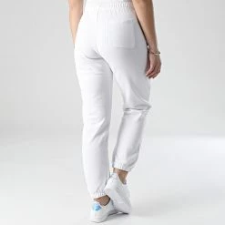 Pantalon Jogging Femme 114925 Blanc de Champion 9 Pantalon Jogging Femme 114925 Blanc de Champion -Champion Soldes champion 306906 114925 WW001 20220309T152507 04