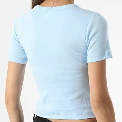 Tee Shirt Femme 114915 Bleu Ciel de Champion -Champion Soldes champion 308283 114915 BS151 20220330T124024 04