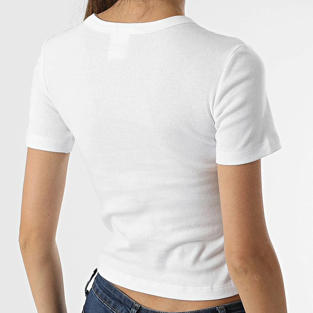 Tee Shirt Femme 114915 Blanc de Champion 6 Tee Shirt Femme 114915 Blanc de Champion – Image 4