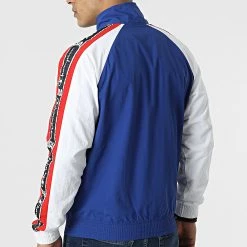 Veste Zippée Tricolore A Bandes 217131 Bleu Marine Blanc de Champion 9 Veste Zippée Tricolore A Bandes 217131 Bleu Marine Blanc de Champion -Champion Soldes champion 308957 217131 BS003 20220408T121225 04
