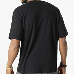 Tee Shirt 217070 Noir de Champion -Champion Soldes champion 312944 217070 KK001 20220407T162846 04