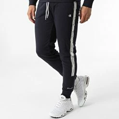 Ensemble De Survetement A Bandes 217414 Bleu Marine de Champion -Champion Soldes champion 313585 217414 BS501 20220421T140917 04