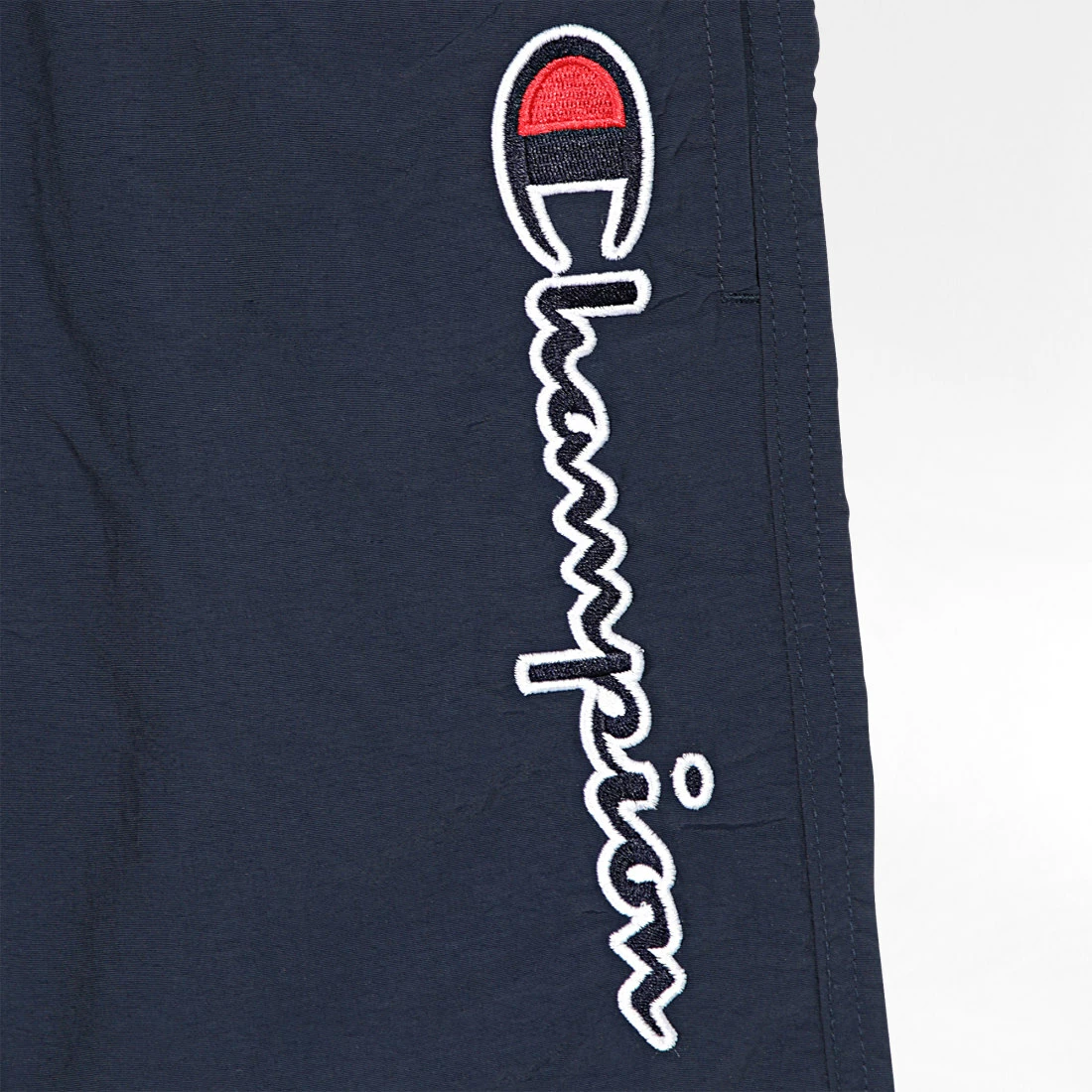 Short De Bain Enfant 306014 Bleu Marine de Champion 4 Short De Bain Enfant 306014 Bleu Marine de Champion – Image 2