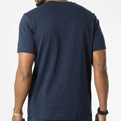 Tee Shirt 218006 Bleu Marine de Champion 9 Tee Shirt 218006 Bleu Marine de Champion -Champion Soldes champion 327730 218006 BS538 20220719T161227 04