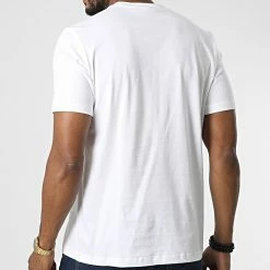 Tee Shirt 218007 Blanc de Champion 9 Tee Shirt 218007 Blanc de Champion -Champion Soldes champion 327732 218007 WW001 20220719T161731 04