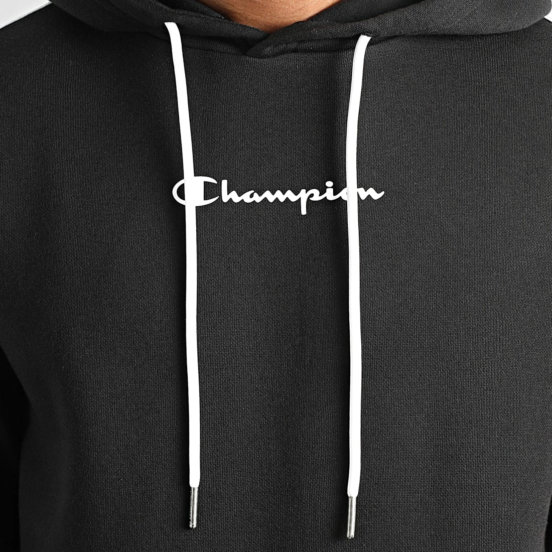 Sweat Capuche A Bandes 217829 Noir de Champion 4 Sweat Capuche A Bandes 217829 Noir de Champion – Image 2