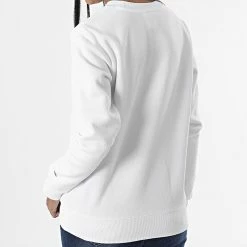 Sweat Crewneck Femme 115391 Blanc de Champion -Champion Soldes champion 327853 115391 WW001 20220802T160945 04