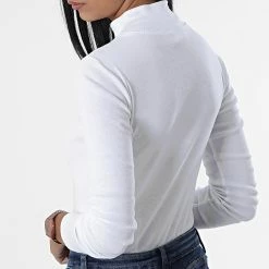 Tee Shirt Manches Longues Femme 115432 Blanc de Champion -Champion Soldes champion 327887 115432 WW001 20220802T161123 04