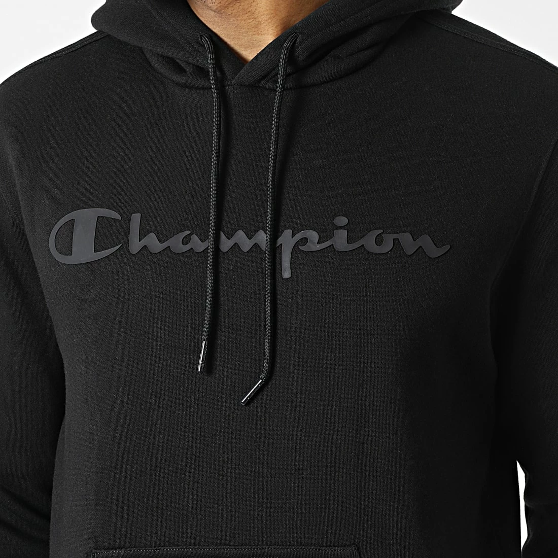 Sweat Capuche 218282 Noir de Champion 4 Sweat Capuche 218282 Noir de Champion – Image 2