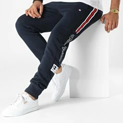 Pantalon Jogging A Bandes 217846 Bleu Marine de Champion 8 Pantalon Jogging A Bandes 217846 Bleu Marine de Champion -Champion Soldes champion 328213 217846 BS501 20220727T151214 03