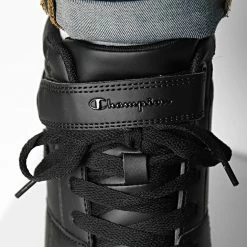 Baskets Rebound Vintage S21904 Triple Black de Champion 8 Baskets Rebound Vintage S21904 Triple Black de Champion -Champion Soldes champion 328520 S21904 KK006 20220727T155104 03