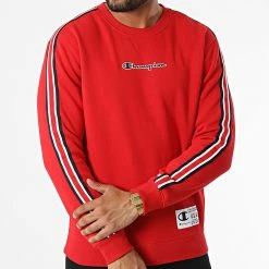 Sweat Crewneck A Bandes 217843 Rouge de Champion -Champion Soldes champion 328827 217843 RS053 20220722T160700 03