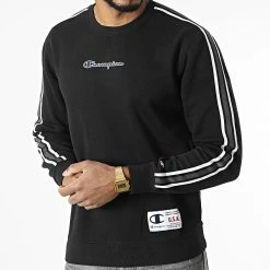 Sweat Crewneck A Bandes 217843 Noir de Champion 8 Sweat Crewneck A Bandes 217843 Noir de Champion -Champion Soldes champion 328828 217843 KK001 20220721T161133 03