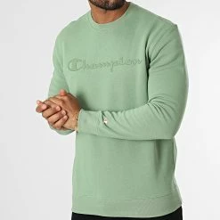 Sweat Crewneck 218283 Vert Clair de Champion -Champion Soldes champion 329793 218283 GS088 20220728T144119 03