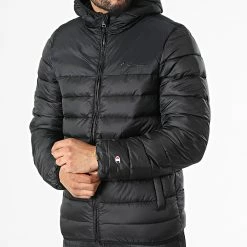 Doudoune Capuche 218073 Noir de Champion -Champion Soldes champion 334106 218073 KK001 20220825T155022 03