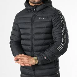 Doudoune Capuche A Bandes 218075 Noir de Champion -Champion Soldes champion 334111 218075 KK001 20220826T150104 03