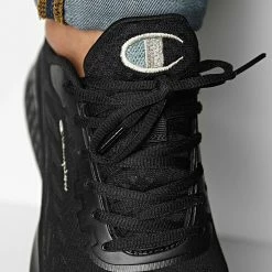 Baskets Core Element S21930 Triple Black de Champion -Champion Soldes champion 334181 S21930 KK002 20220830T153312 03
