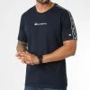 Tee Shirt A Bandes 217834 Bleu Marine de Champion -Champion Soldes champion 336900 217834 BS501 20220912T144928 01