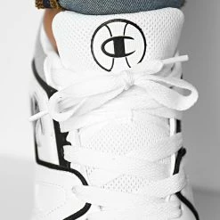 Baskets Sneakers 3 Point Low S21882 White Black Grey de Champion 8 Baskets Sneakers 3 Point Low S21882 White Black Grey de Champion -Champion Soldes champion 337223 S21882 WW007 20220919T155134 03