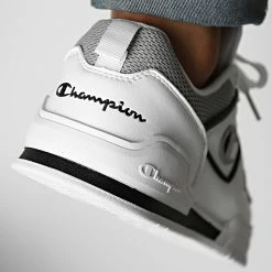 Baskets Sneakers 3 Point Low S21882 White Black Grey de Champion 9 Baskets Sneakers 3 Point Low S21882 White Black Grey de Champion -Champion Soldes champion 337223 S21882 WW007 20220919T155135 04