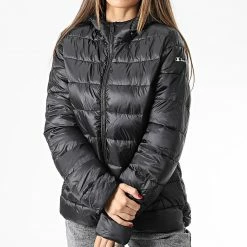 Doudoune Capuche Femme 115750 Noir de Champion -Champion Soldes champion 337679 115750 KK001 20221007T162008 03