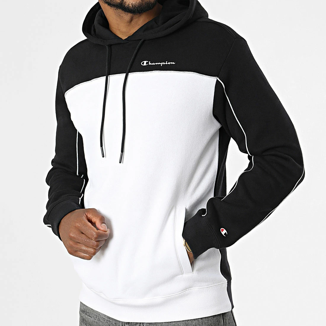 Sweat Capuche 217850 Blanc Noir de Champion 5 Sweat Capuche 217850 Blanc Noir de Champion – Image 3