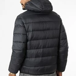 Doudoune Capuche 218077 Noir de Champion 9 Doudoune Capuche 218077 Noir de Champion -Champion Soldes champion 337694 218077 KK001 20220929T160504 04